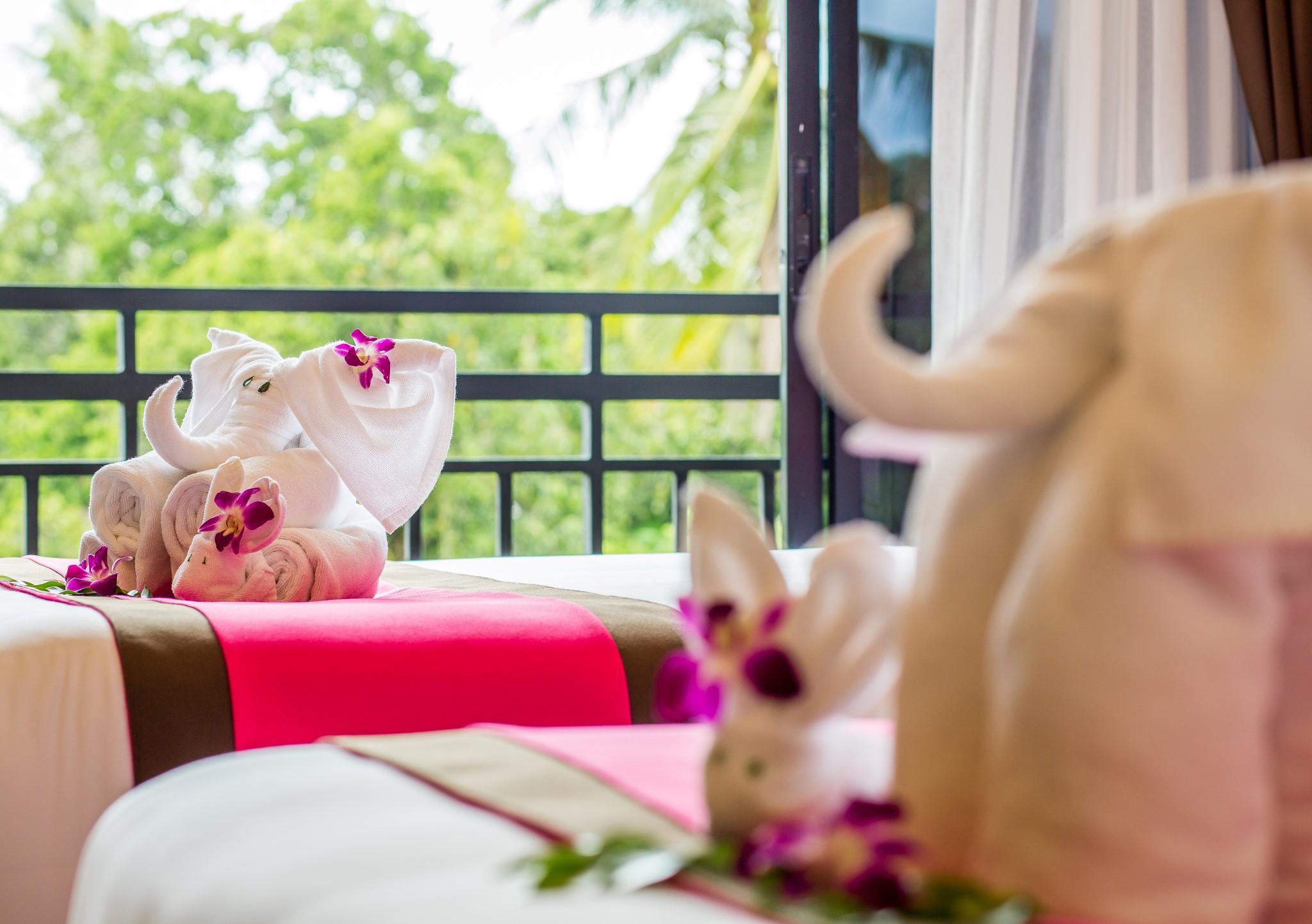 Nai Yang Beach Resort And Spa Exterior photo