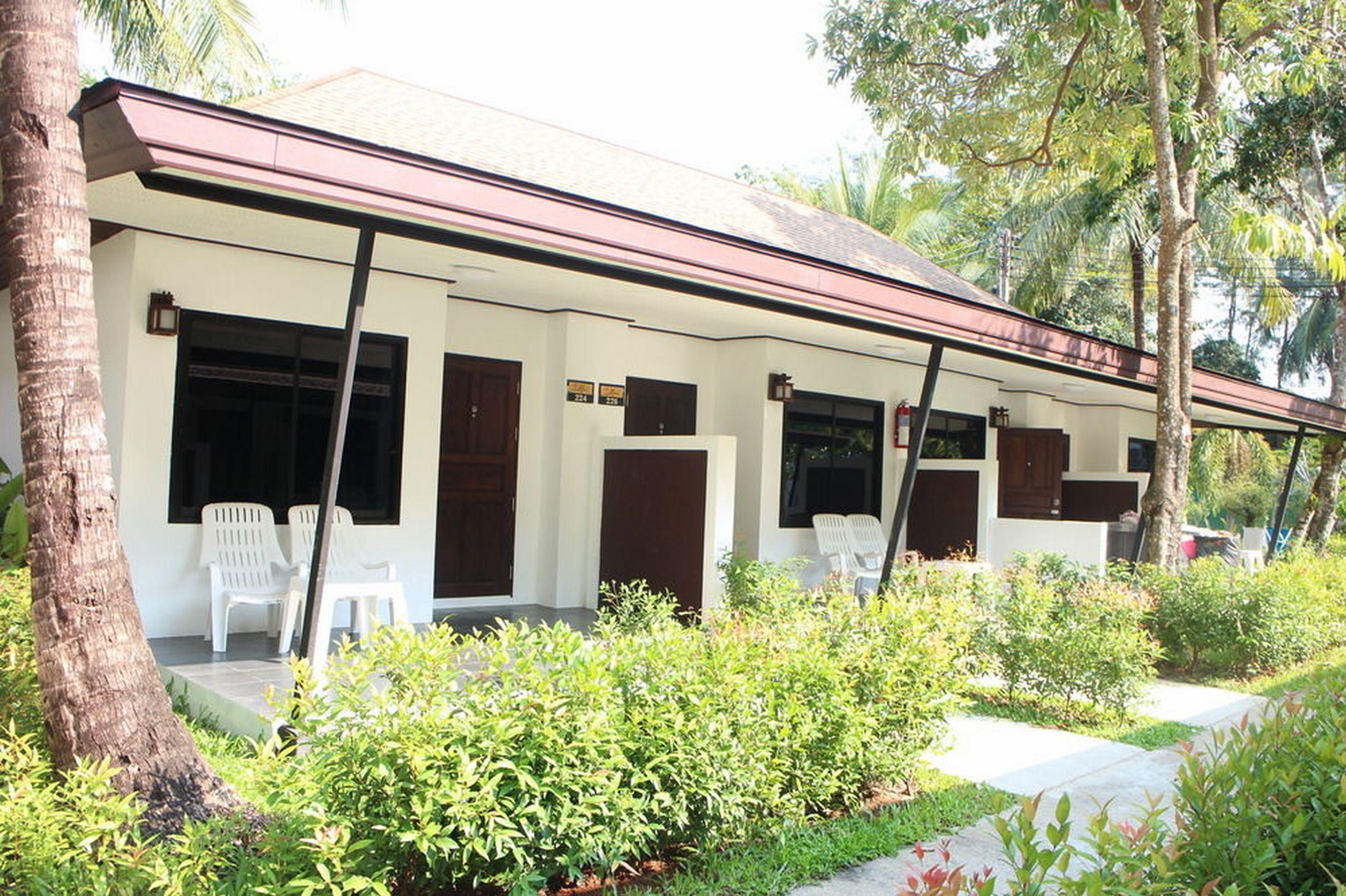 Nai Yang Beach Resort And Spa Exterior photo