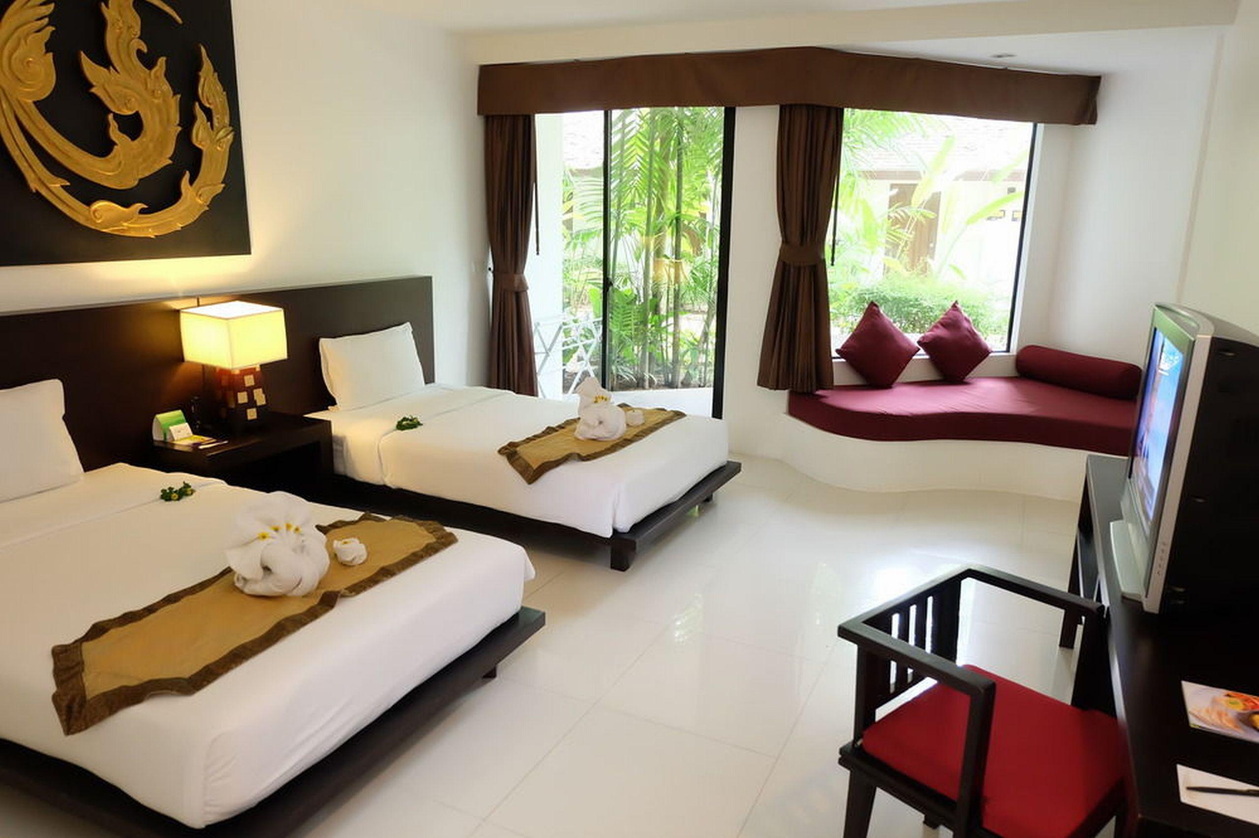 Nai Yang Beach Resort And Spa Exterior photo