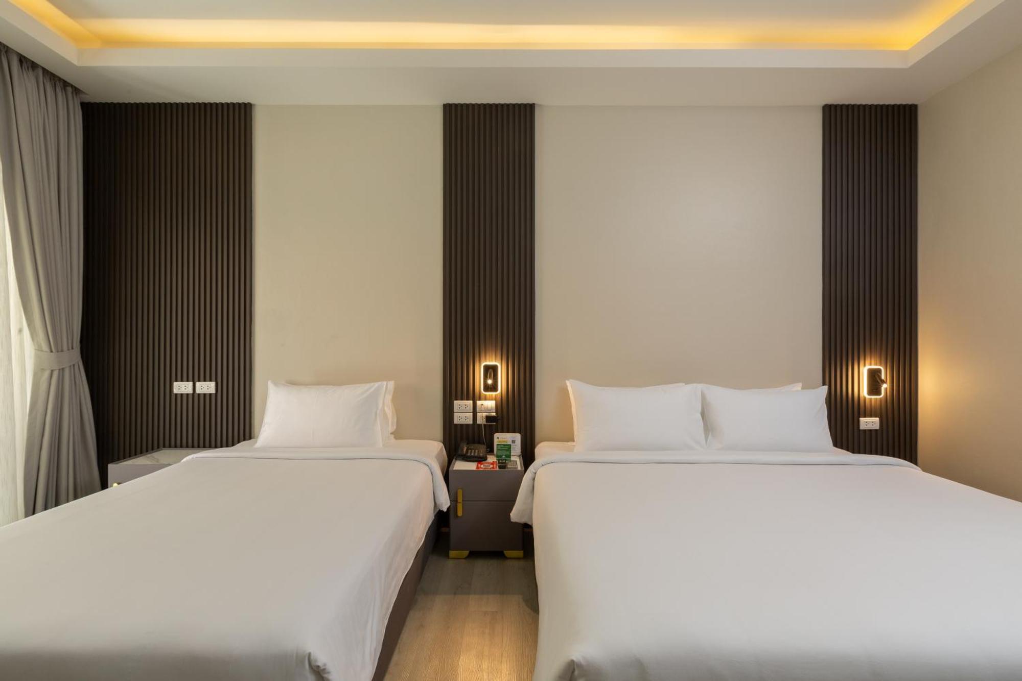 Nai Yang Beach Resort And Spa Exterior photo
