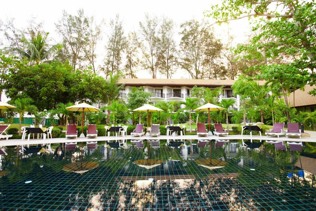 Nai Yang Beach Resort And Spa Exterior photo